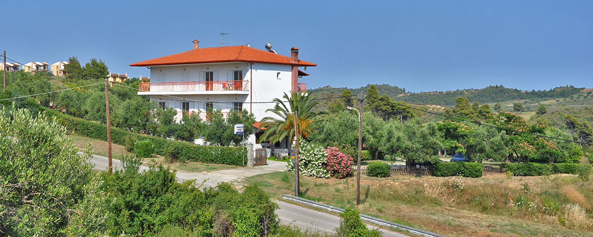 ARIS PENSION LOUTRA AGIA PARASKEVI HALKIDKI 2