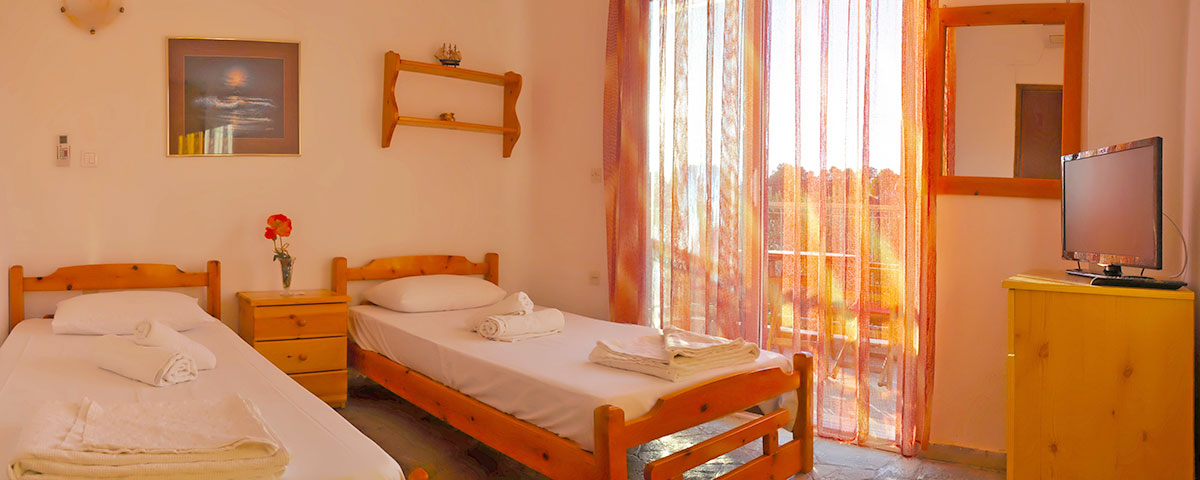 ARIS PENSION LOUTRA AGIA PARASKEVI HALKIDKI 8